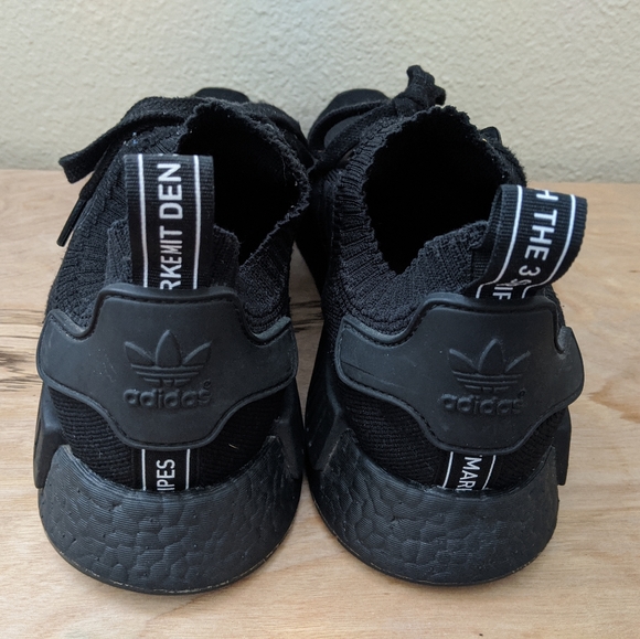 Adidas NMD R1 Japan Triple Black size 8 - Picture 3 of 9